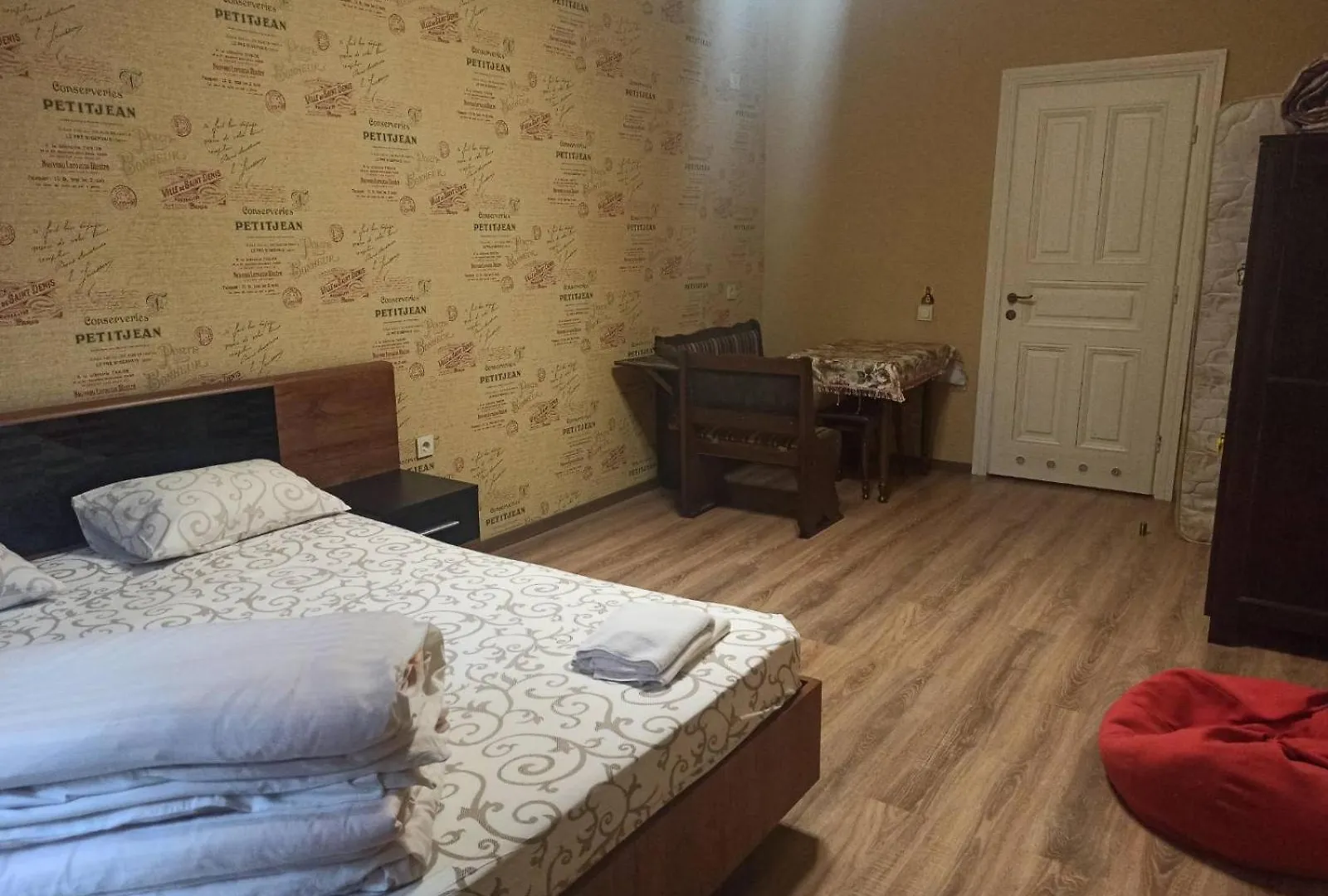 Hostel Q ,15 Хв До Жд Вокзалу Львов 0*,