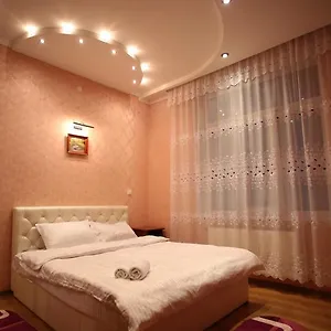 Romantic - Two Bedrooms Львов