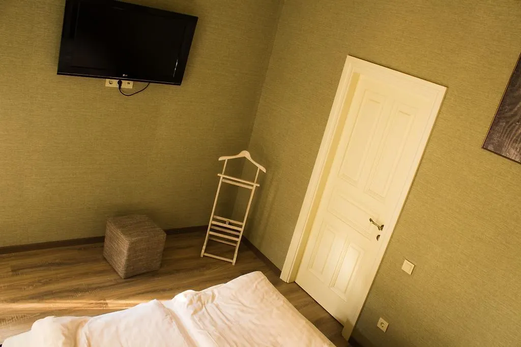 Hostel Q Lviv 0*,